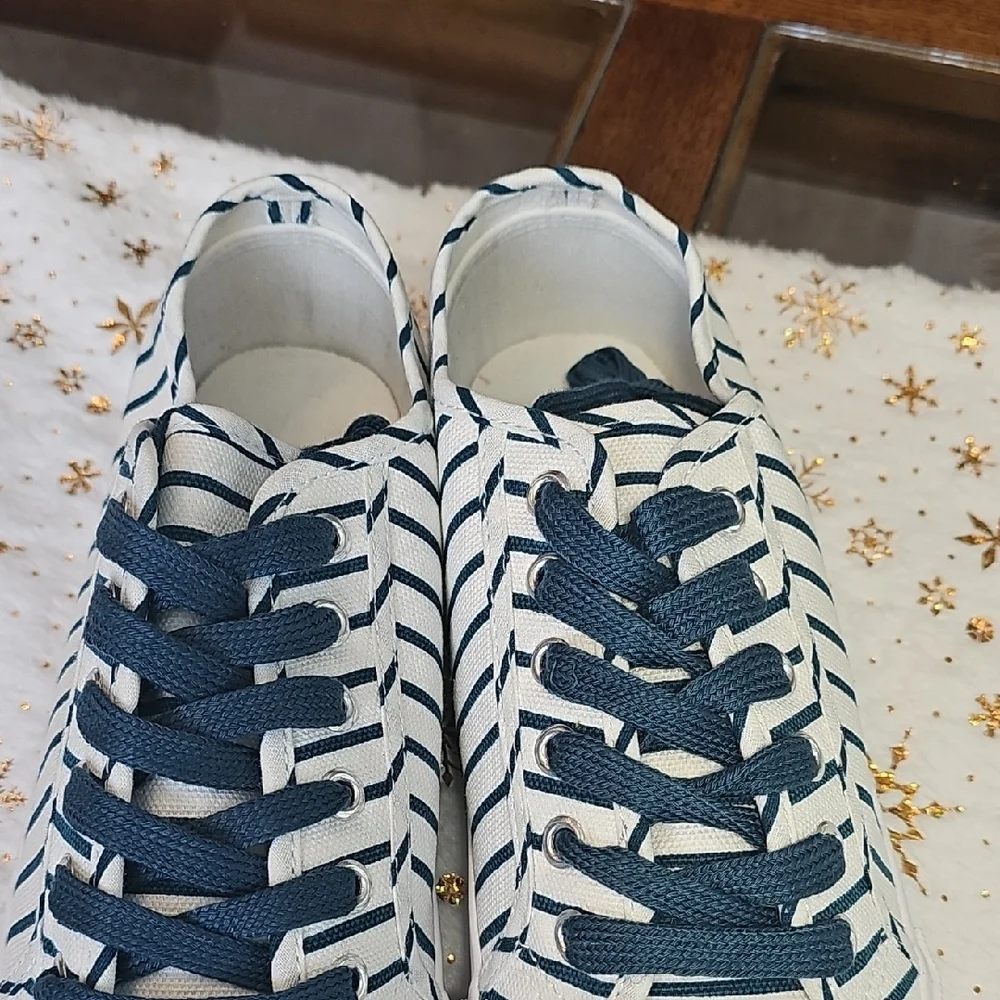 Studio Navy and White Striped Sneakers